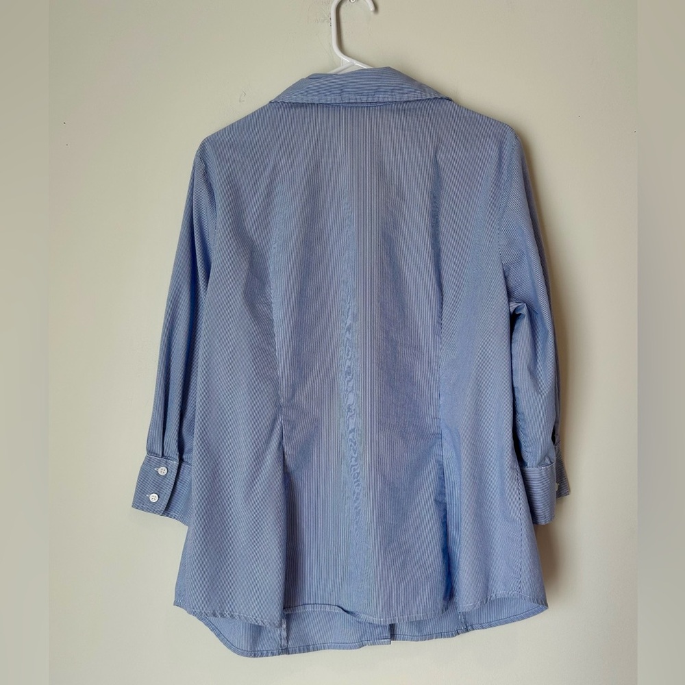 Worthington Women’s 1X Blue and White Striped Button Up Shirt - Picture 2 of 2